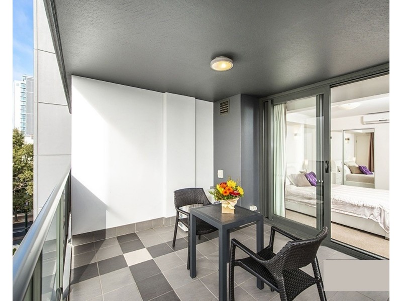 49/208 Adelaide Terrace, East Perth WA 6004