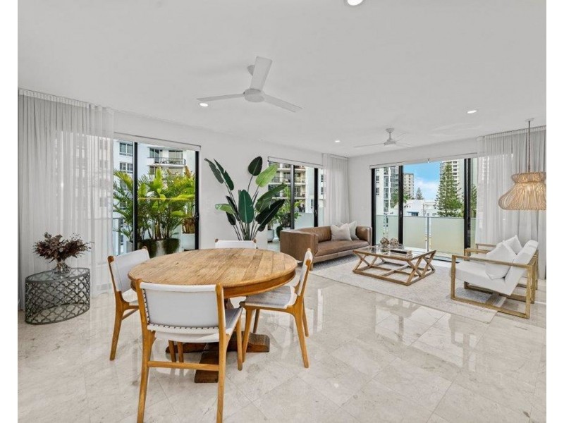 9/3-5 Beach Parade, Surfers Paradise QLD 4217