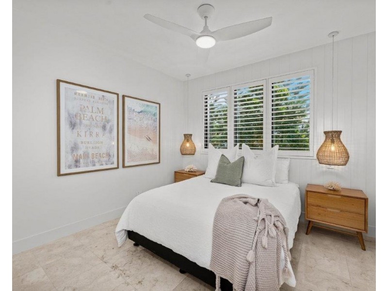 9/3-5 Beach Parade, Surfers Paradise QLD 4217