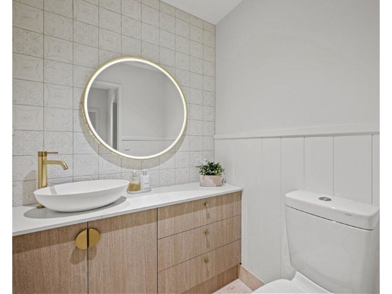 9/3-5 Beach Parade, Surfers Paradise QLD 4217