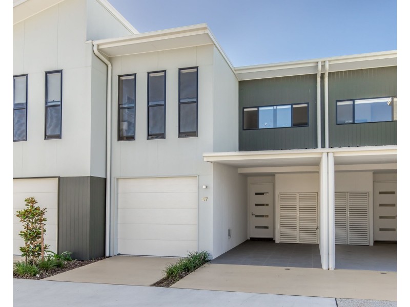 27/1 Lake Serenity Boulevard, Helensvale QLD 4212