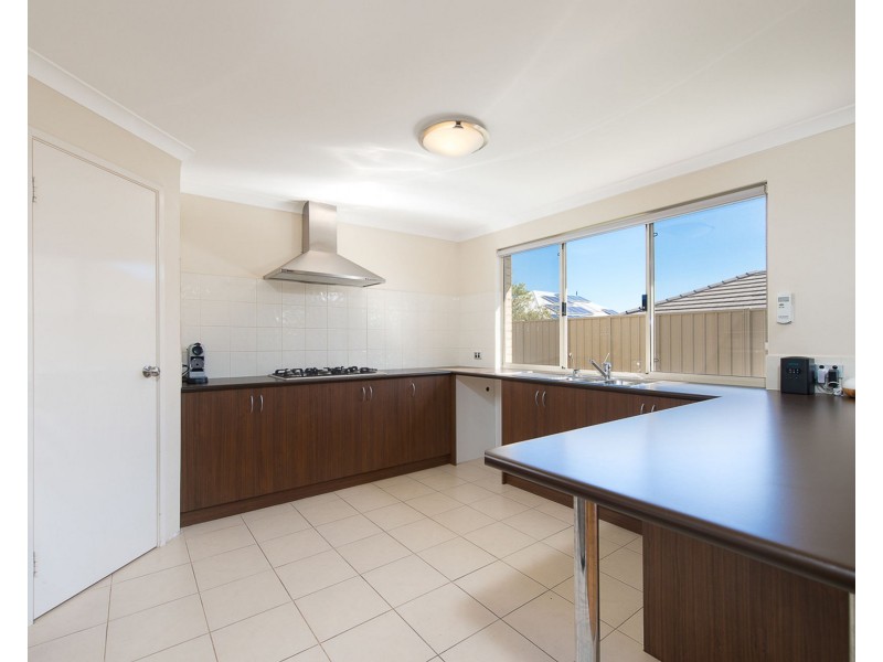 25 Bluebush Avenue, Beeliar WA 6164