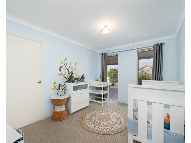 25 Bluebush Avenue, Beeliar WA 6164