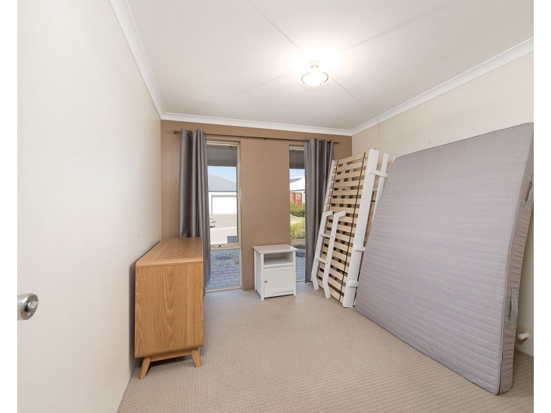 25 Bluebush Avenue, Beeliar WA 6164