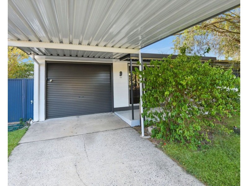 9 Dwyer Street, Beachmere QLD 4510