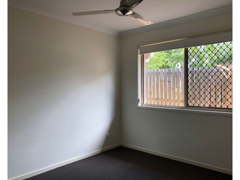 6 Windrest Street, Strathpine QLD 4500