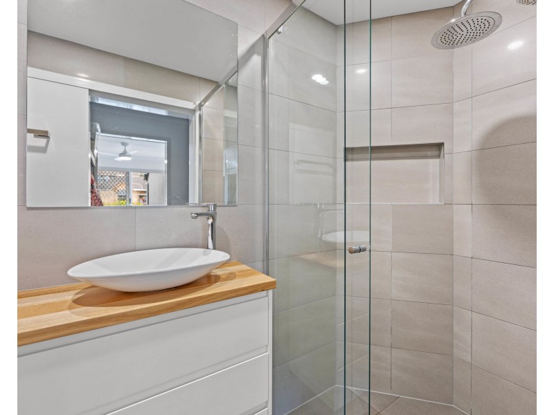 9/29 West Burleigh Road, Burleigh Heads QLD 4220