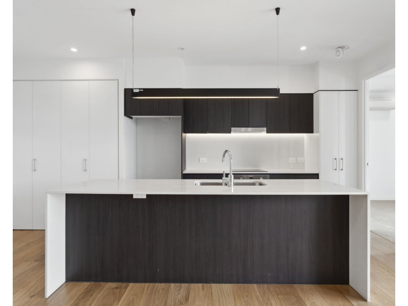 604/133 Clarence Road, Indooroopilly QLD 4068