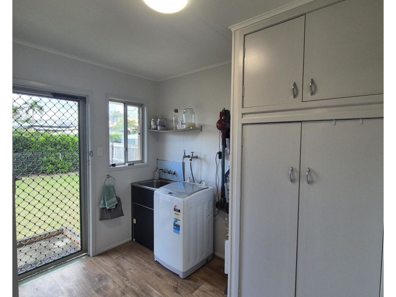 34a High Street, Walkervale QLD 4670