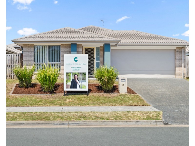 4 Clarence street, Pimpama QLD 4209