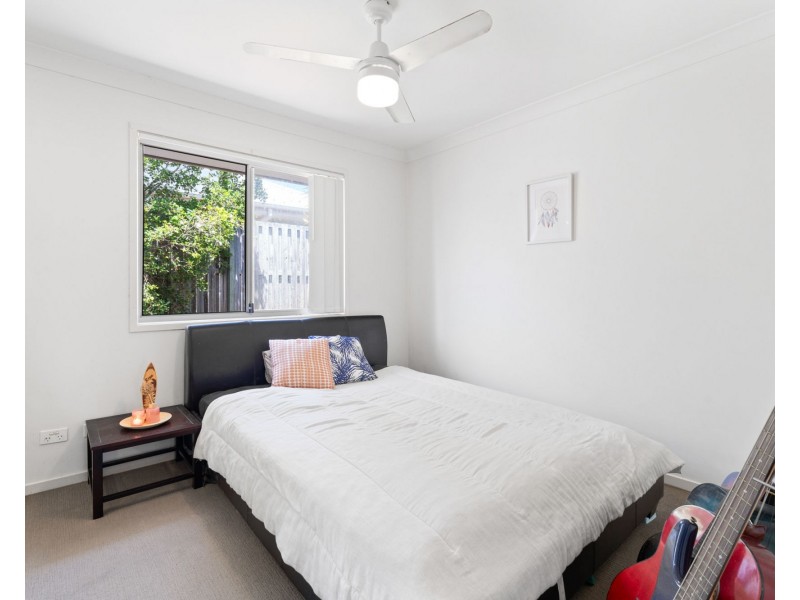 4 Clarence street, Pimpama QLD 4209