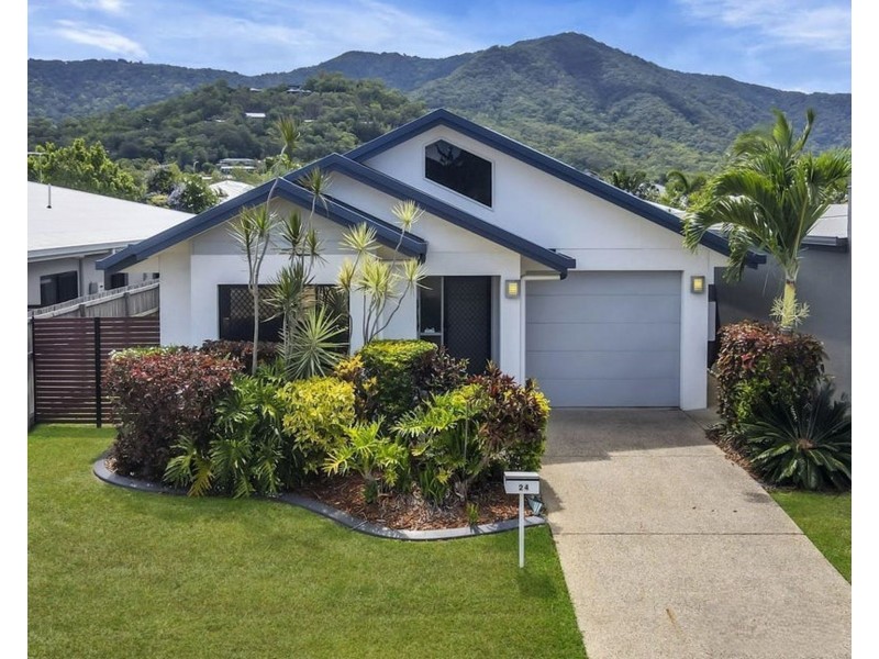 24 Arrowsmith Close, Smithfield QLD 4878