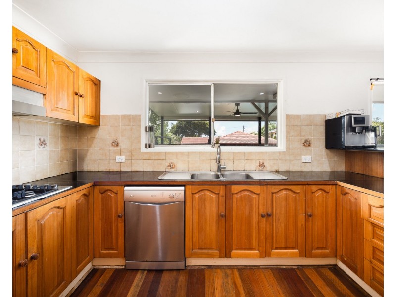 27 Renita Street, Aspley QLD 4034