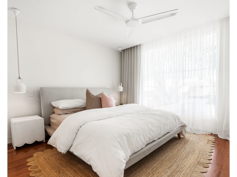 50 Griffith Street, Sandgate QLD 4017