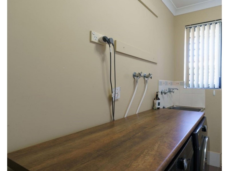 22 Delmage Circle, Ellenbrook WA 6069