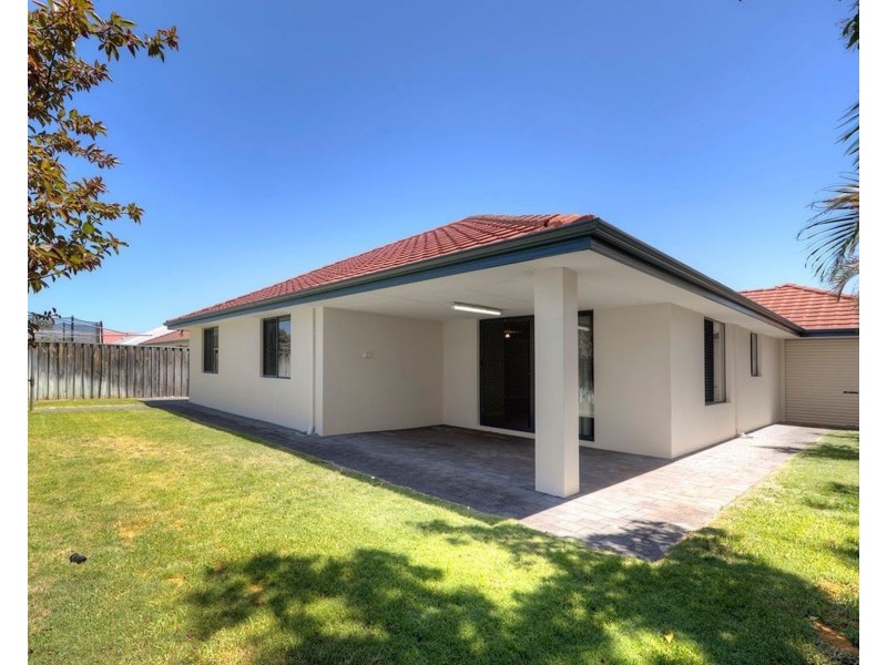 22 Delmage Circle, Ellenbrook WA 6069