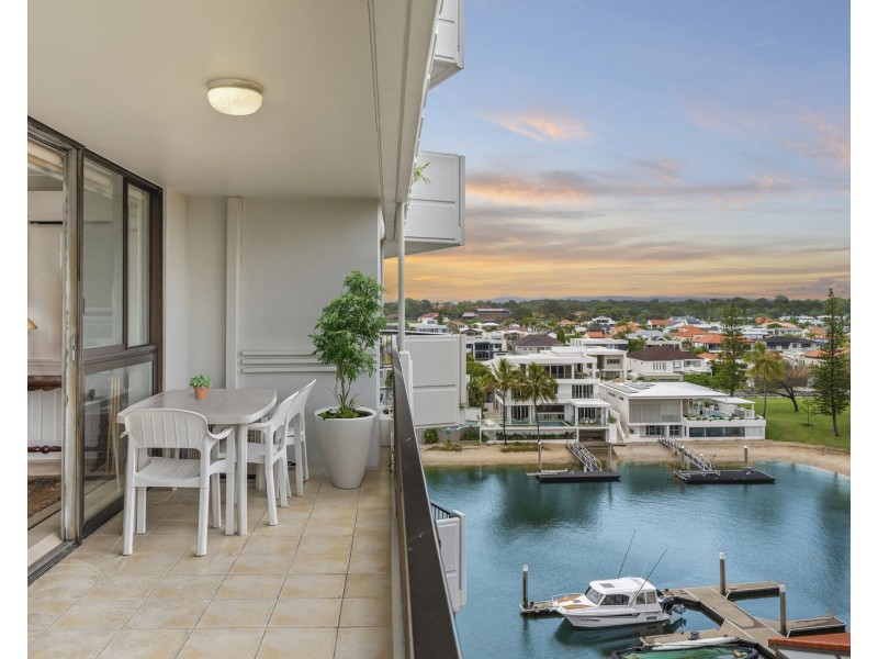 26/20 Commodore Drive, Paradise Waters QLD 4217