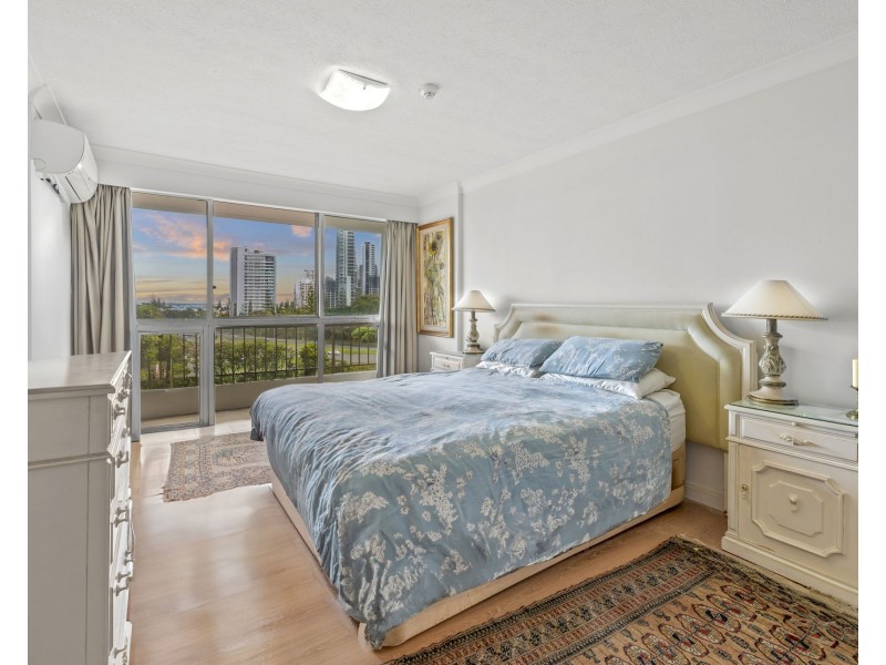 26/20 Commodore Drive, Paradise Waters QLD 4217