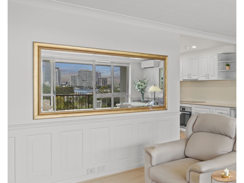 26/20 Commodore Drive, Paradise Waters QLD 4217