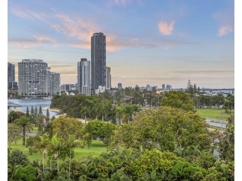 26/20 Commodore Drive, Paradise Waters QLD 4217