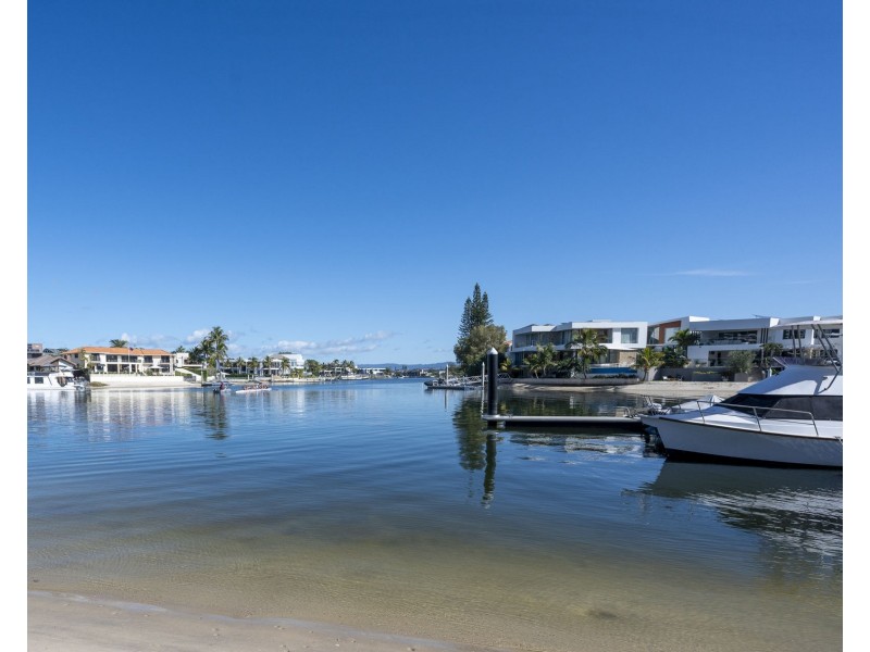 26/20 Commodore Drive, Paradise Waters QLD 4217