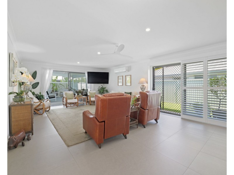 10 Burdekin Place, Pelican Waters QLD 4551