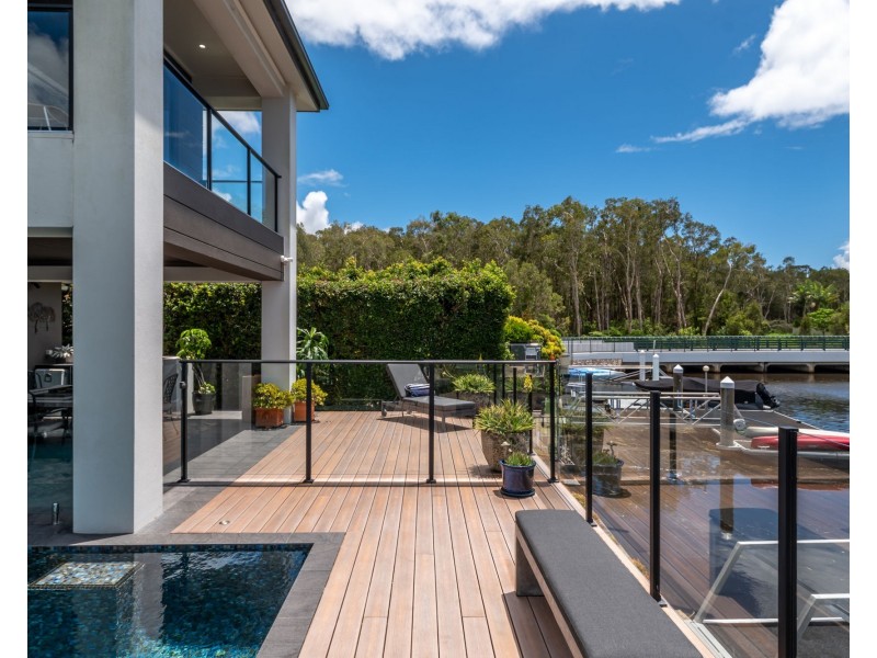 5 Bond Street, Pelican Waters QLD 4551