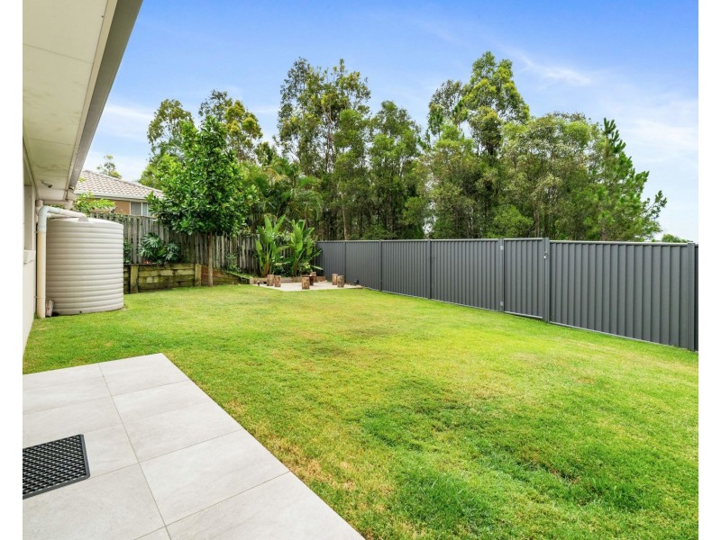 23 Bowley Street, Pacific Pines QLD 4211