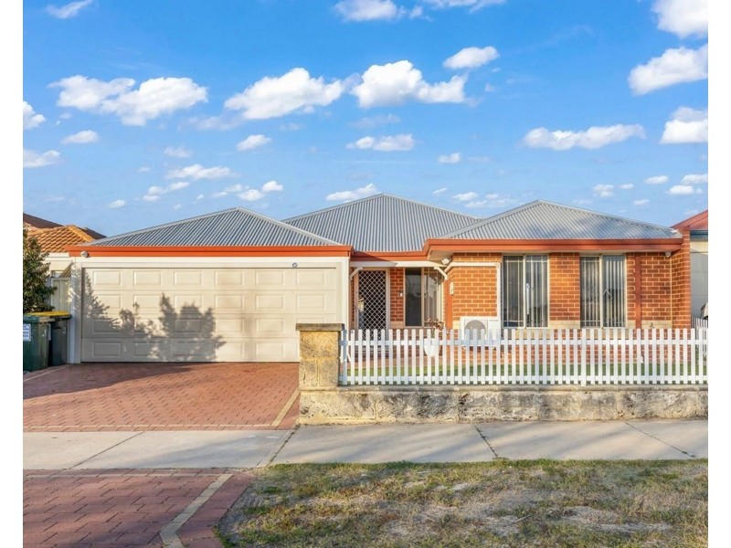 24 Birkett Circle, Ellenbrook WA 6069