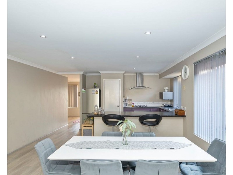 24 Birkett Circle, Ellenbrook WA 6069