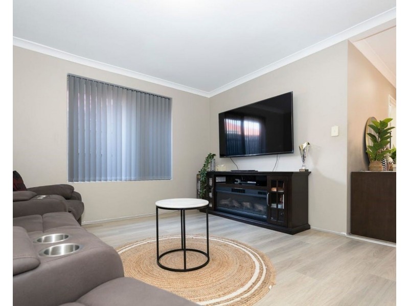 24 Birkett Circle, Ellenbrook WA 6069