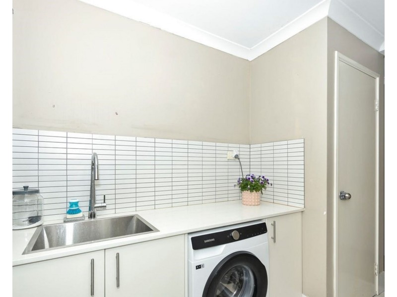 24 Birkett Circle, Ellenbrook WA 6069