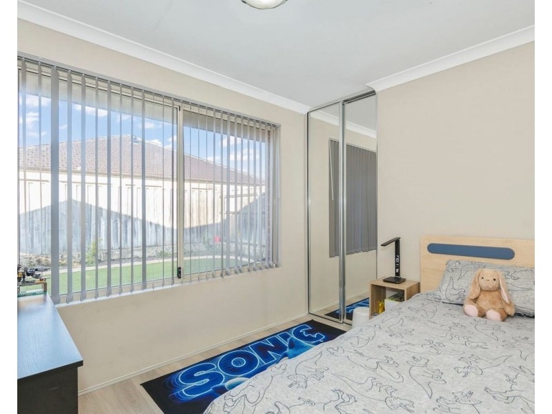 24 Birkett Circle, Ellenbrook WA 6069