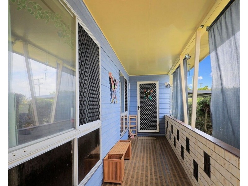 6 Kingsford street, Kalkie QLD 4670