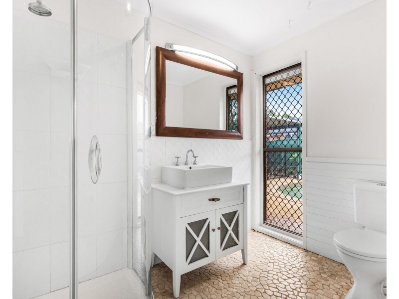 17 Capricorn Drive, Cleveland QLD 4163