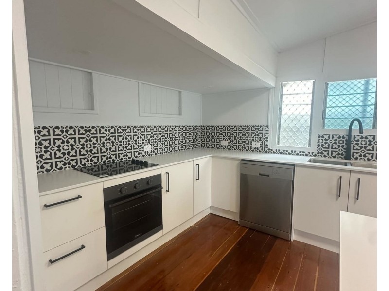 114 Burnett Street, Bundaberg South QLD 4670