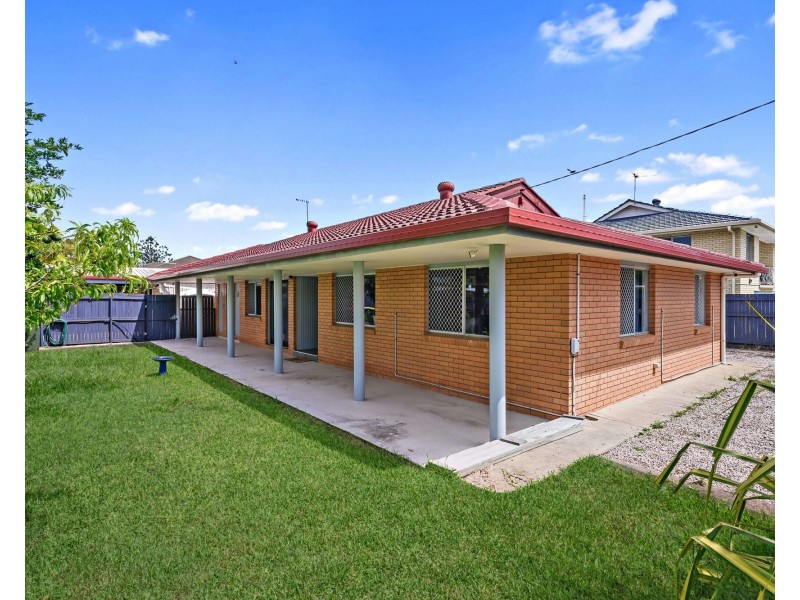 11 Gertrude Street, Strathpine QLD 4500