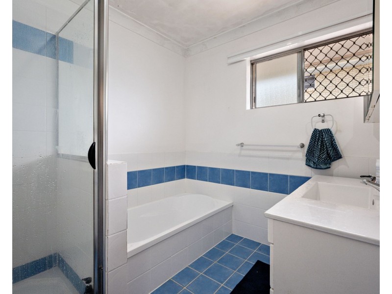 11 Gertrude Street, Strathpine QLD 4500