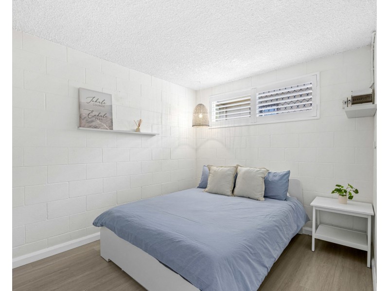 1/5 Mahia Terrace, Kings Beach QLD 4551