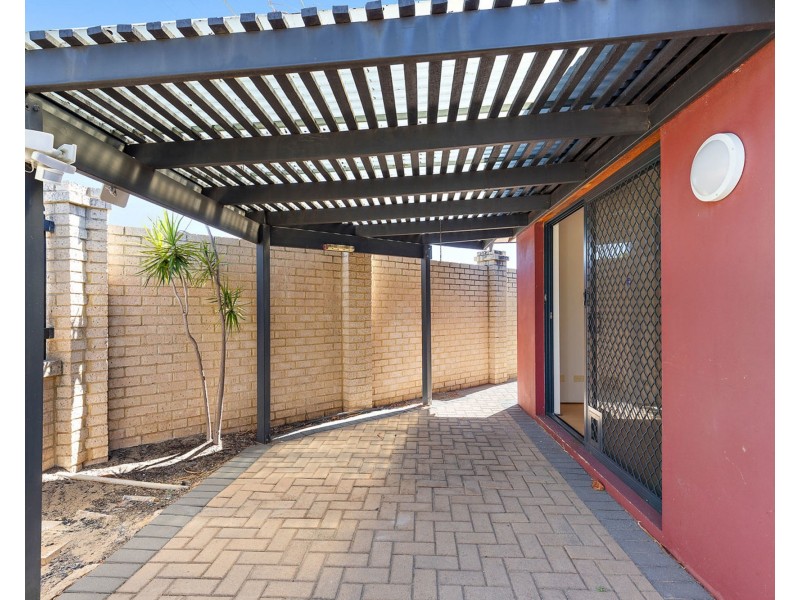 1/78 Durban Street, Belmont WA 6104