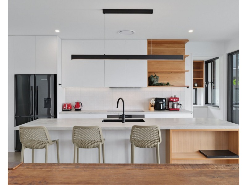 115 Bells Esplanade, Pelican Waters QLD 4551