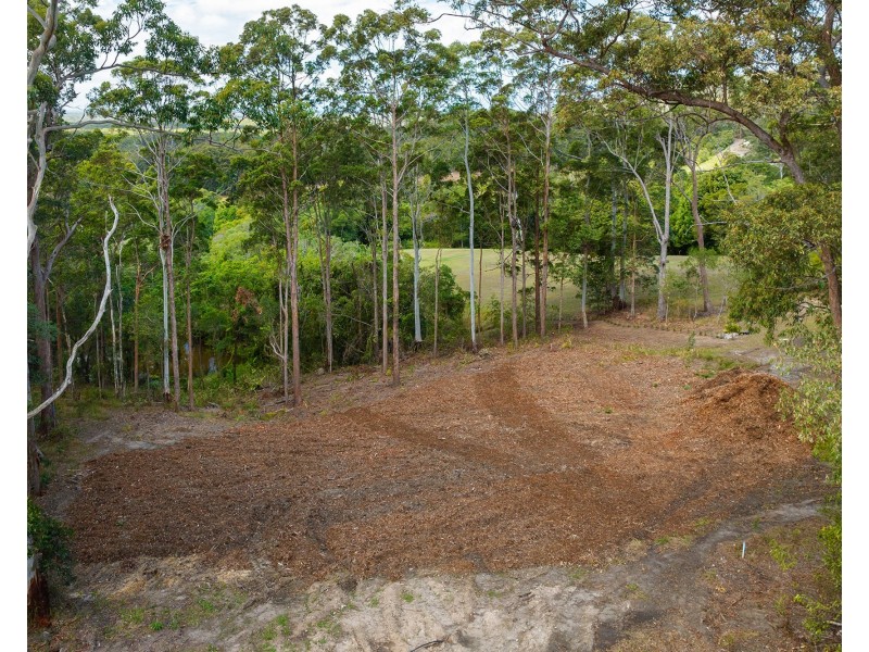 44 Clearview Drive, Lake Macdonald QLD 4563