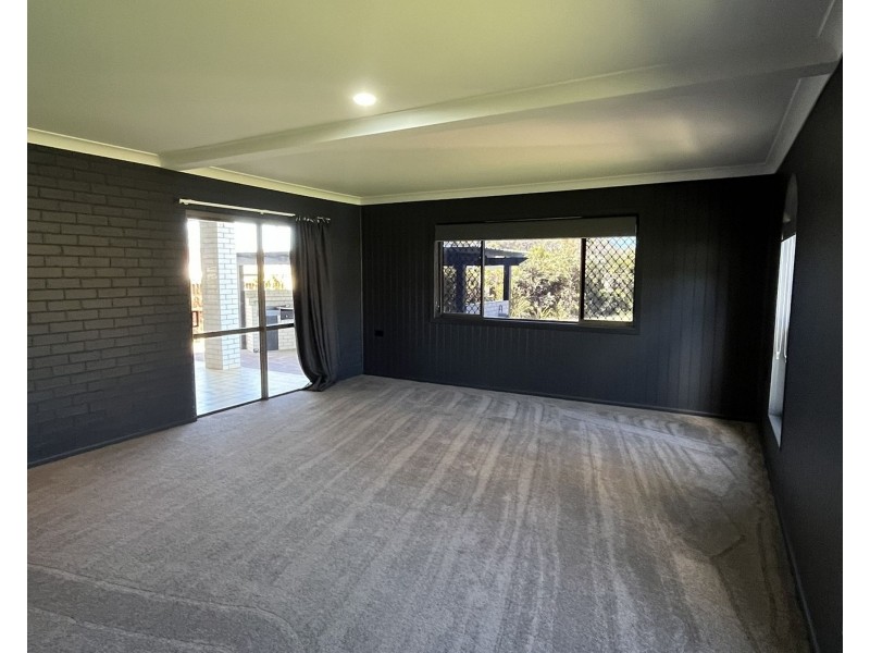 33 Wilson Street, Kepnock QLD 4670