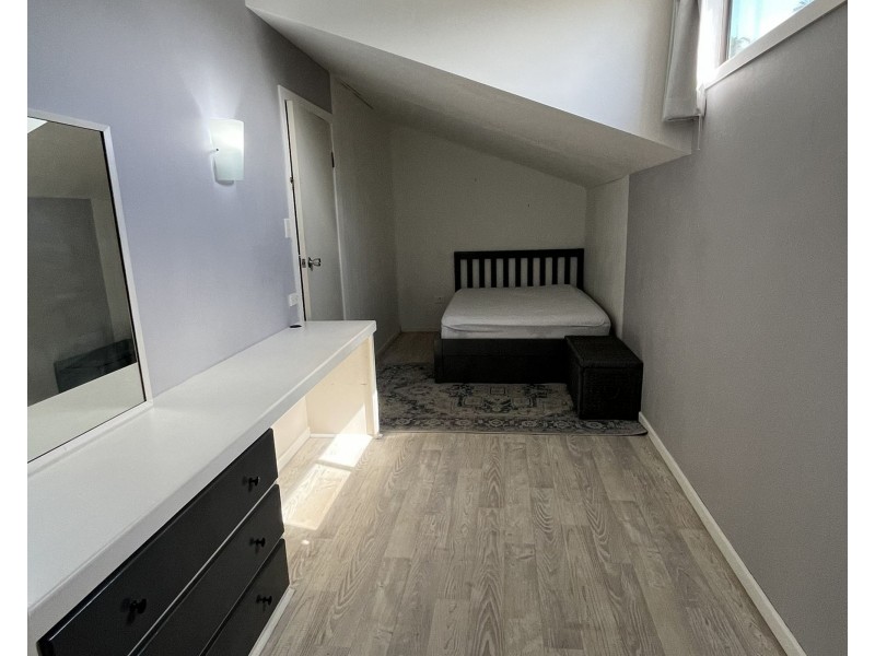 33 Wilson Street, Kepnock QLD 4670