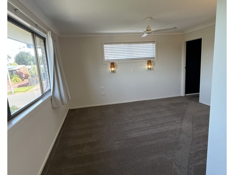 33 Wilson Street, Kepnock QLD 4670