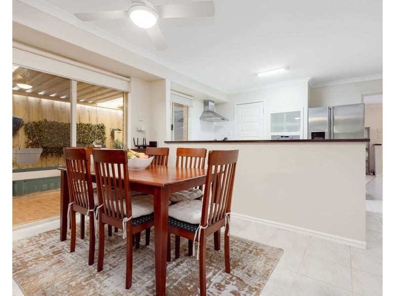 22 Riverina Drive, Ellenbrook WA 6069