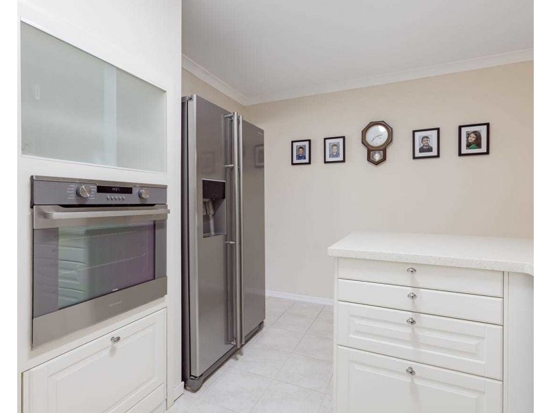 22 Riverina Drive, Ellenbrook WA 6069