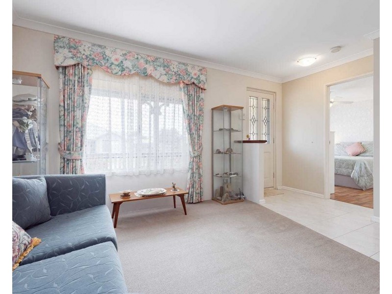 22 Riverina Drive, Ellenbrook WA 6069