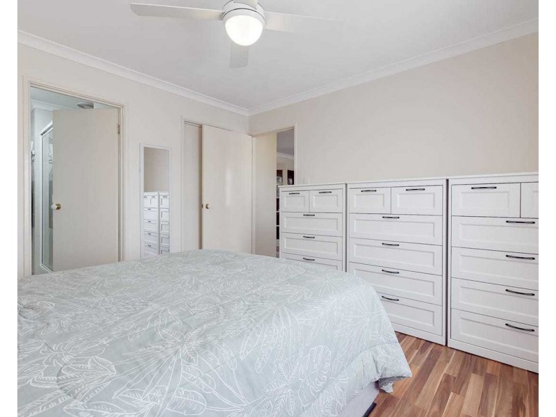 22 Riverina Drive, Ellenbrook WA 6069