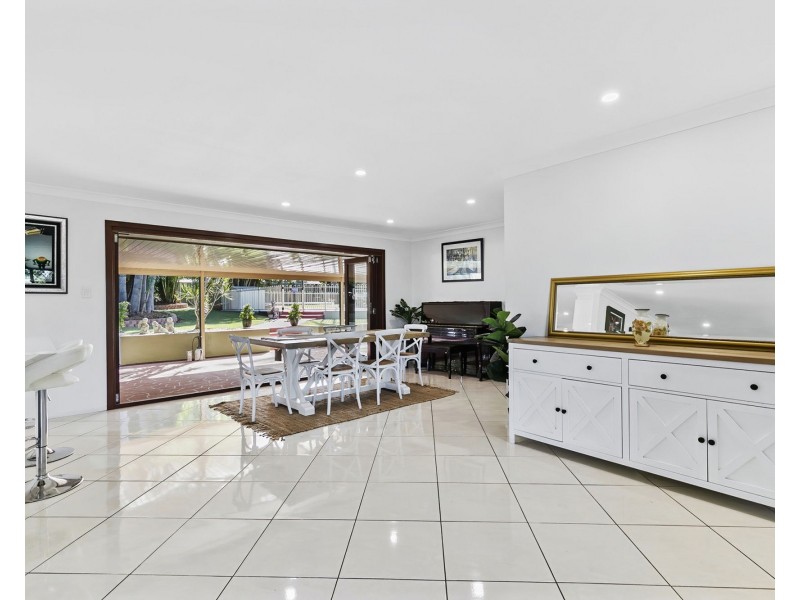 42 Relesah Drive, Ningi QLD 4511